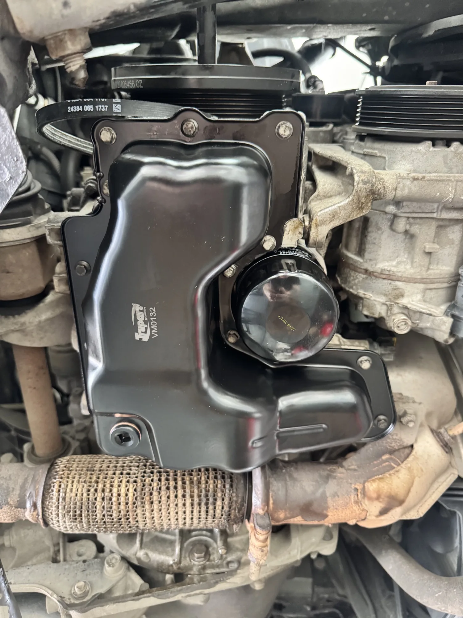 New sump and oil filter on a PureTech engine