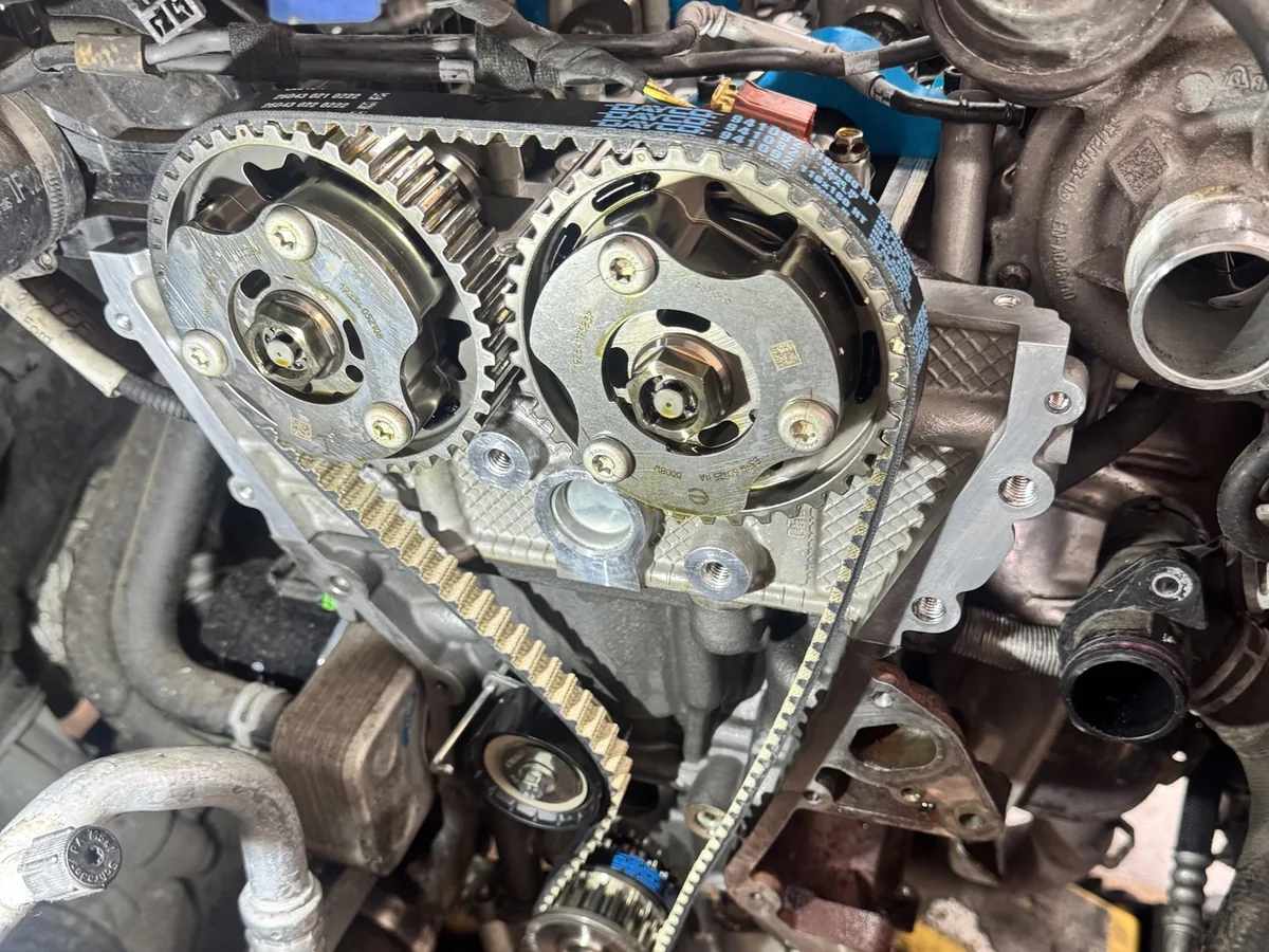 New Dayco wet belt fitted to a Ford Fiesta 1.0 EcoBoost
