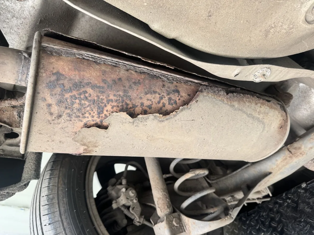 Rotten exhaust back box